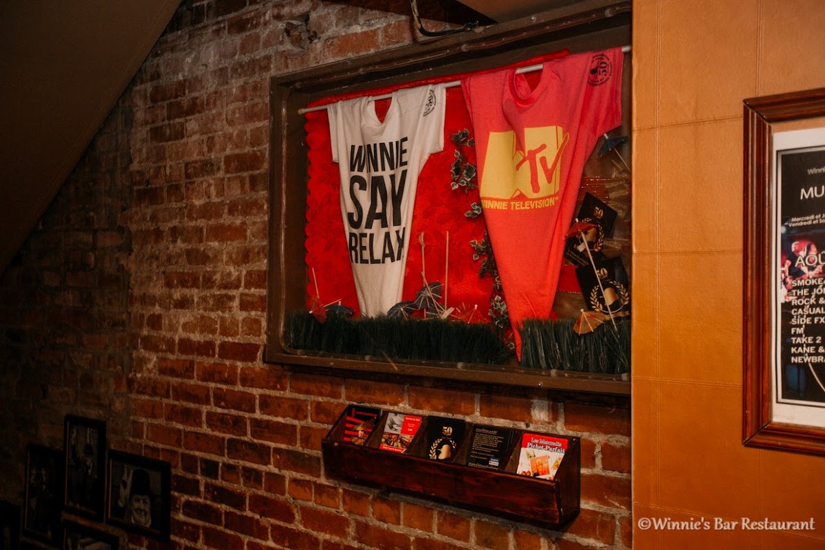 Winnie's Bar Restaurant