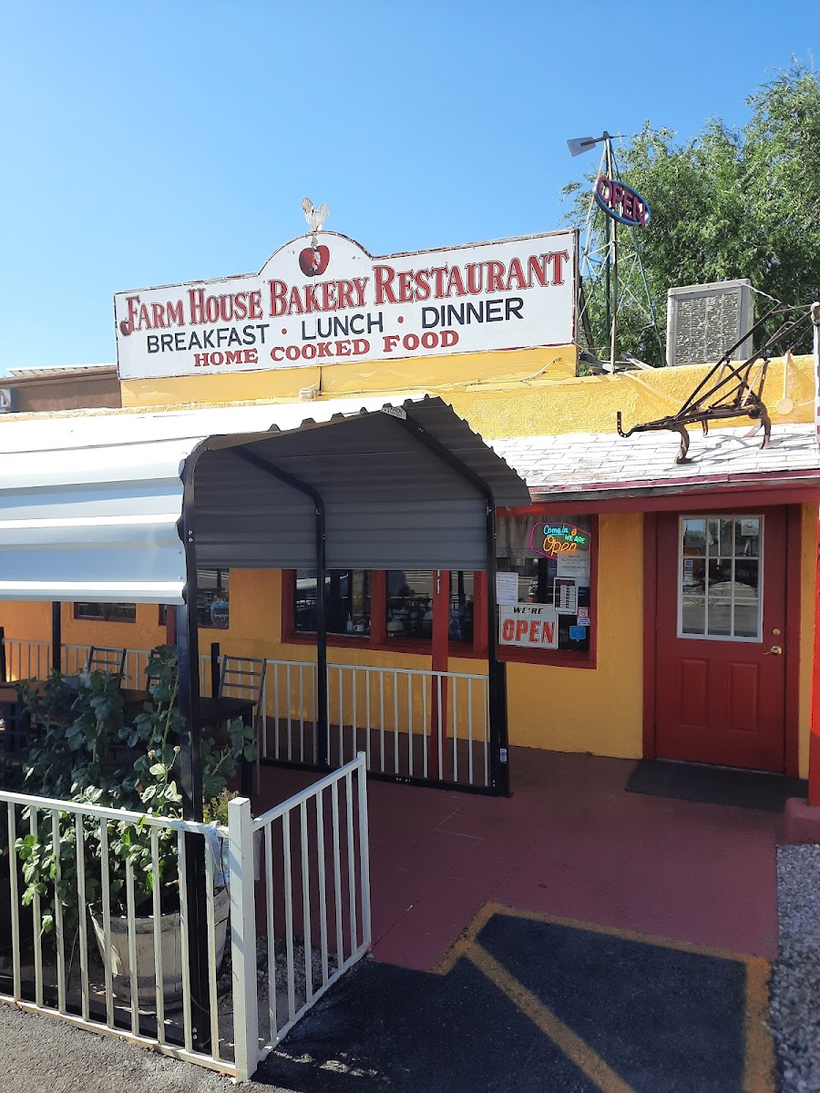 Farmhouse Restaurant