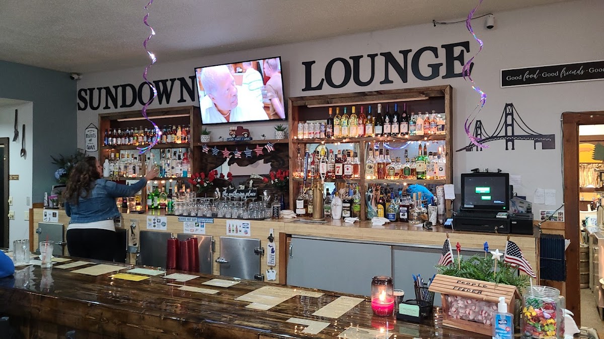 Smitty's Sundown Lounge