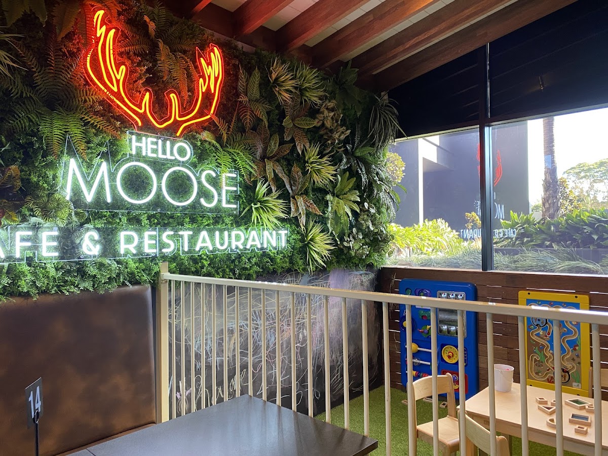 Hello Moose Cafe