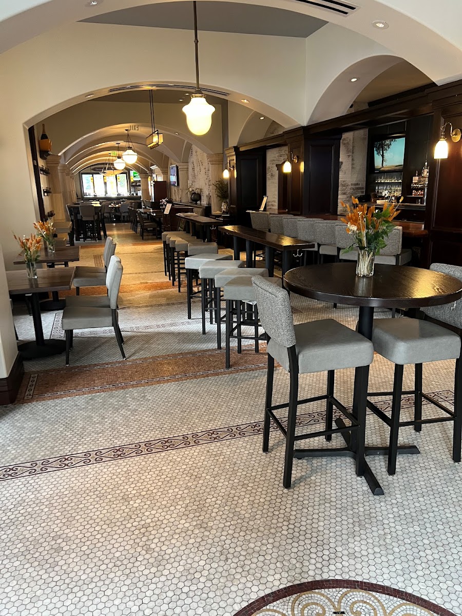 Tavern On The Square