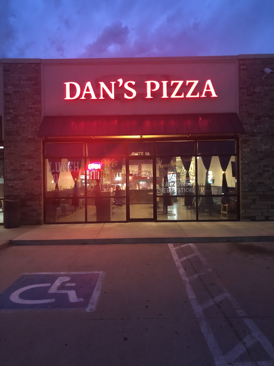 Dan's Pizza - Edmond
