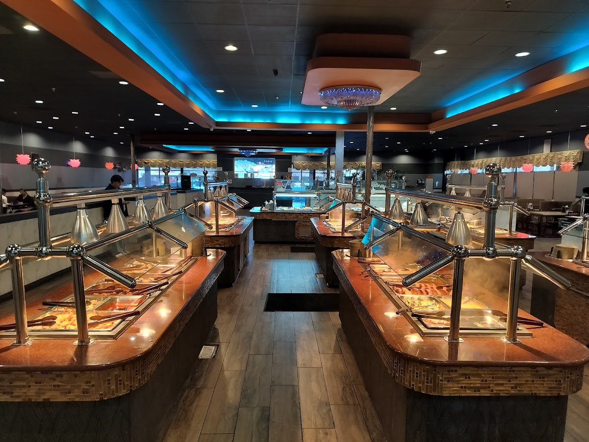 Happy Buffet - Riverside