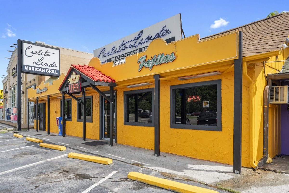 Cielito Lindo - Pigeon Forge