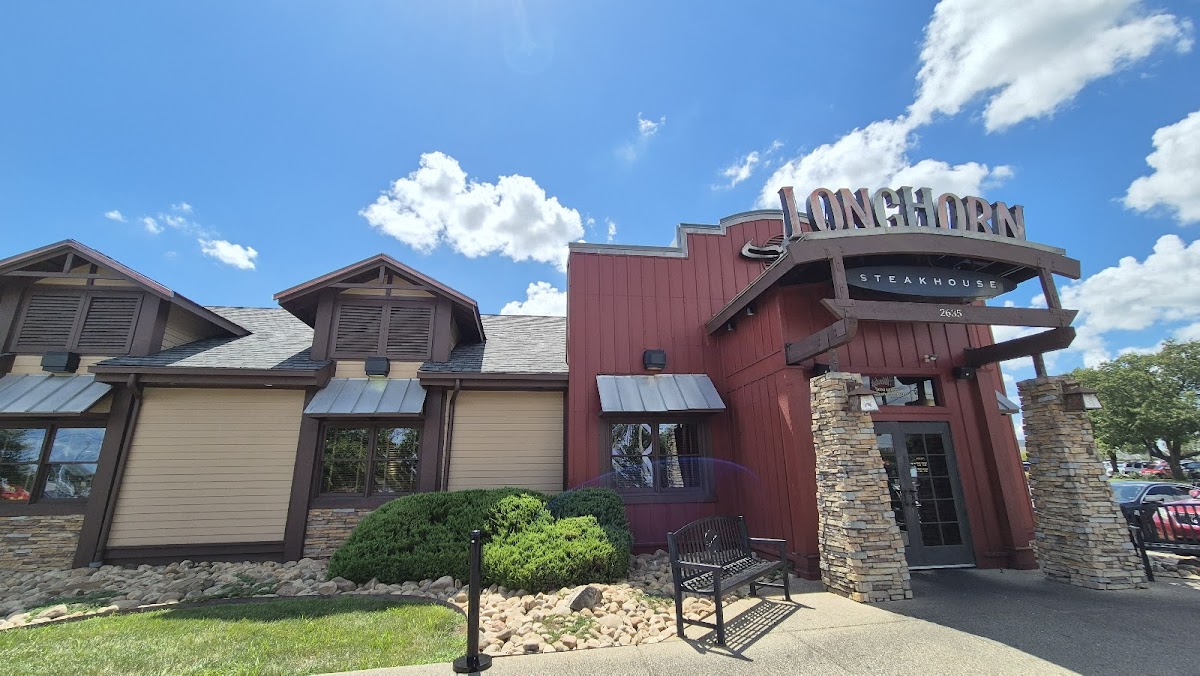 LongHorn Steakhouse - Bowling Green