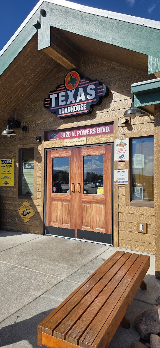 Texas Roadhouse - Colorado Springs