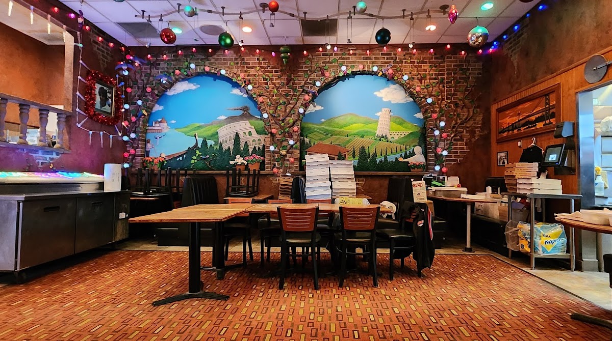 Mama's Pizza - St Paul