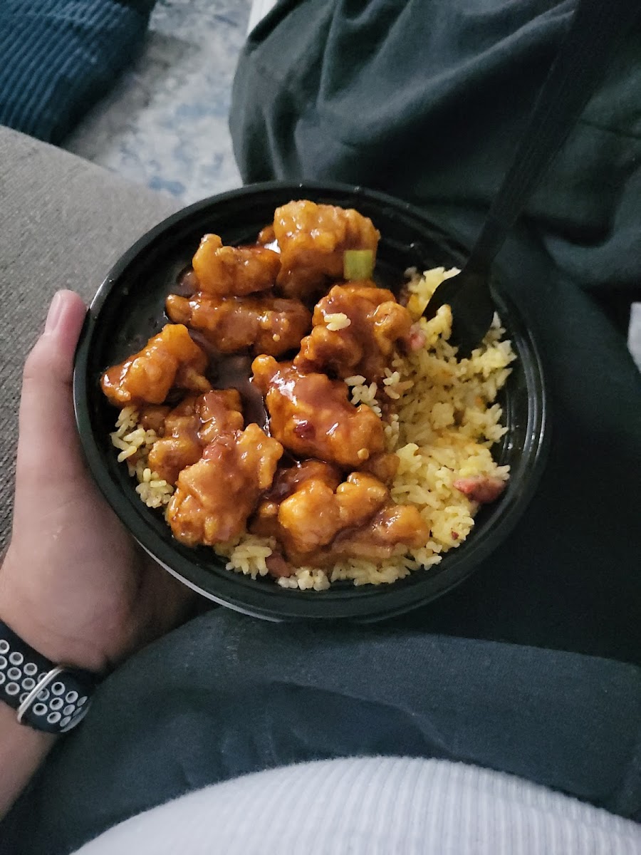 New Hong Kong - Follansbee