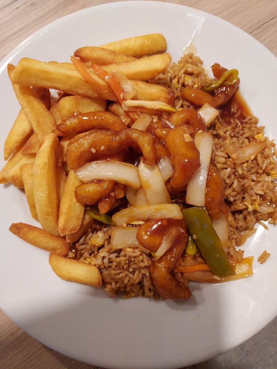 Golden Wok - Thornton-Cleveleys