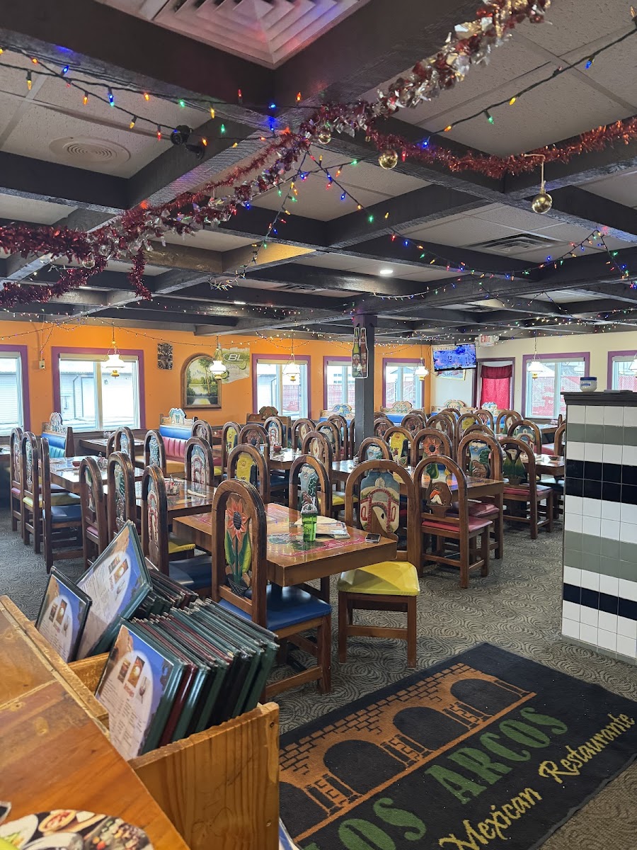 Los Arcos - Upper Sandusky