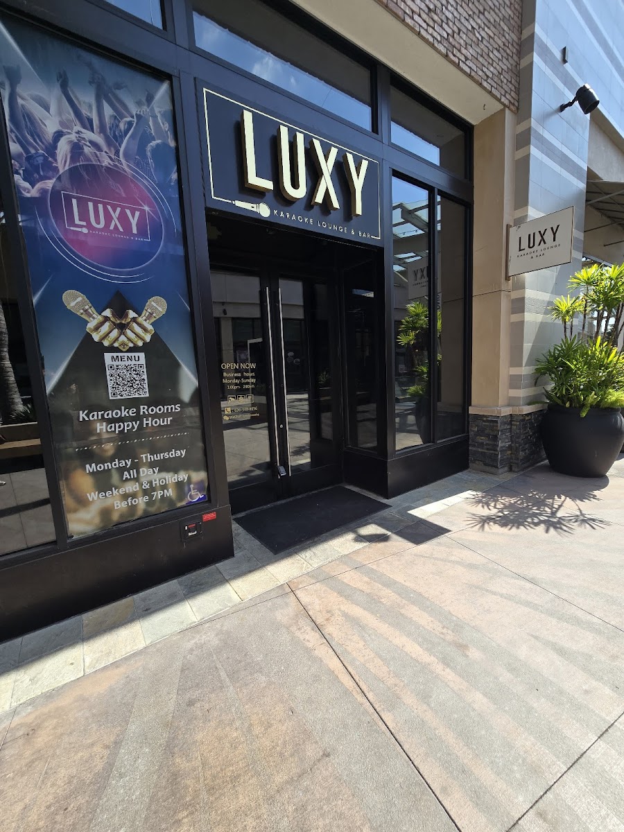 Luxy Karaoke Lounge & Bar