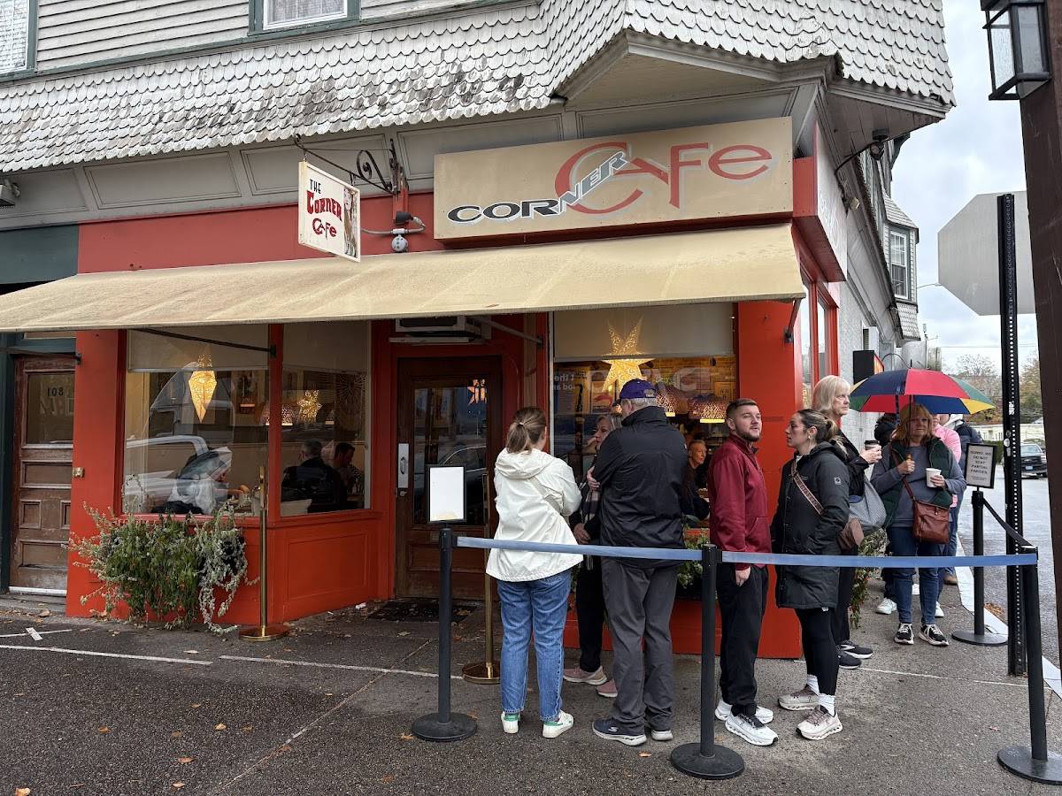 Corner Café - Newport