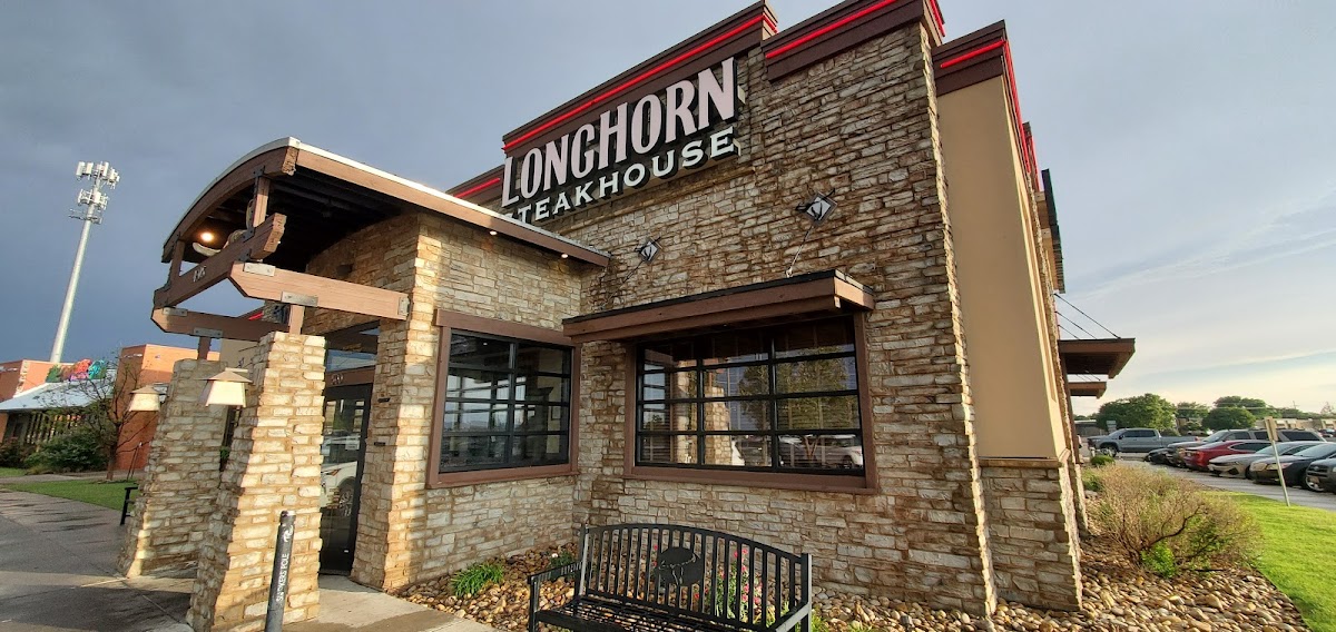 LongHorn Steakhouse - Lubbock