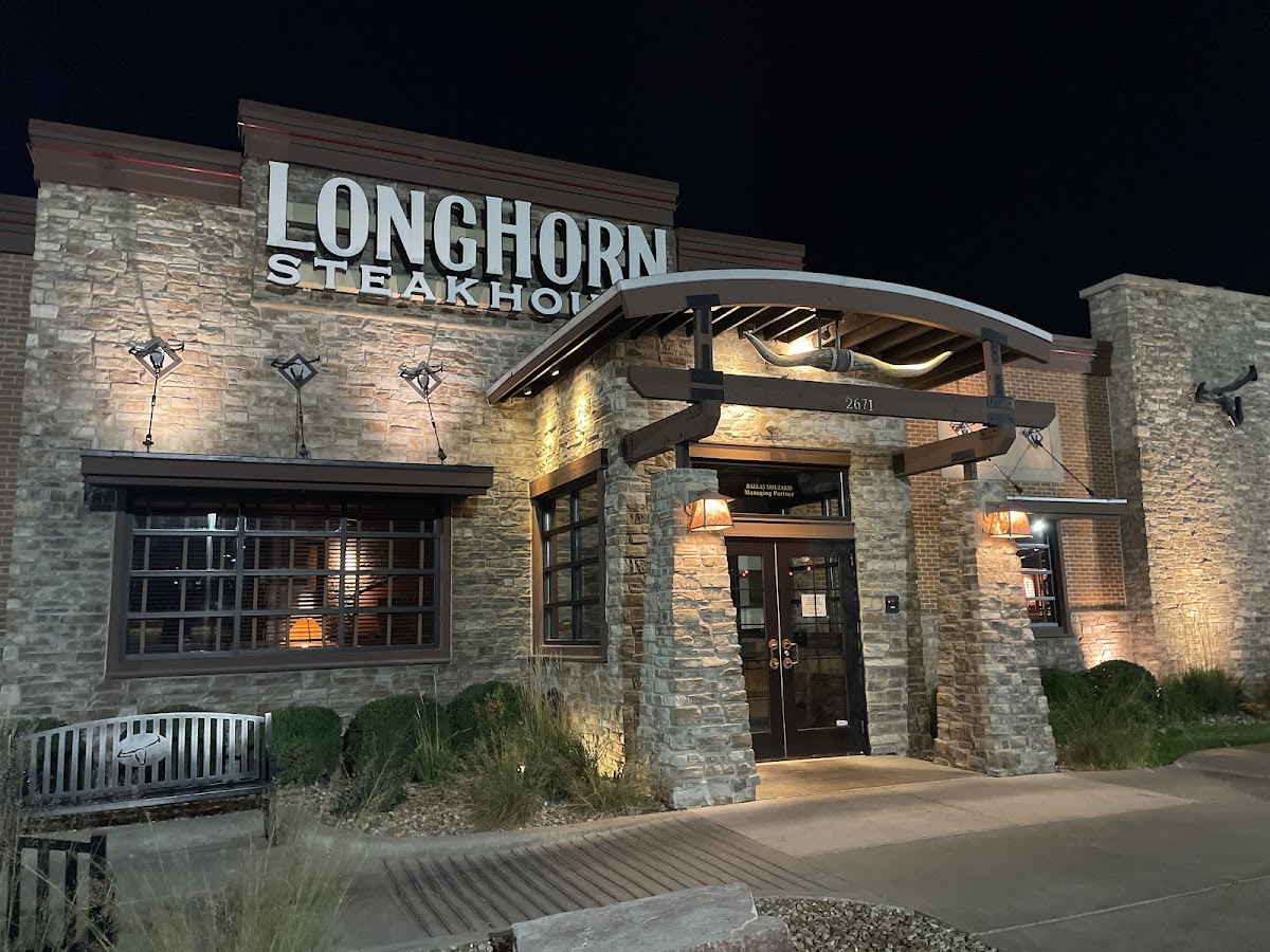LongHorn Steakhouse - Coralville