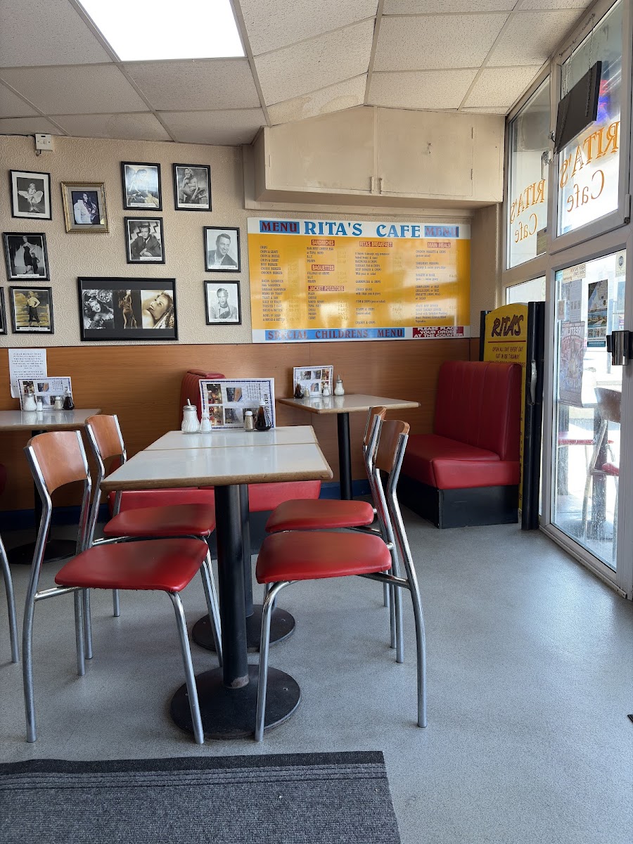 Rita's Cafe