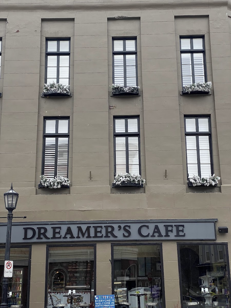 Dreamer's Cafe