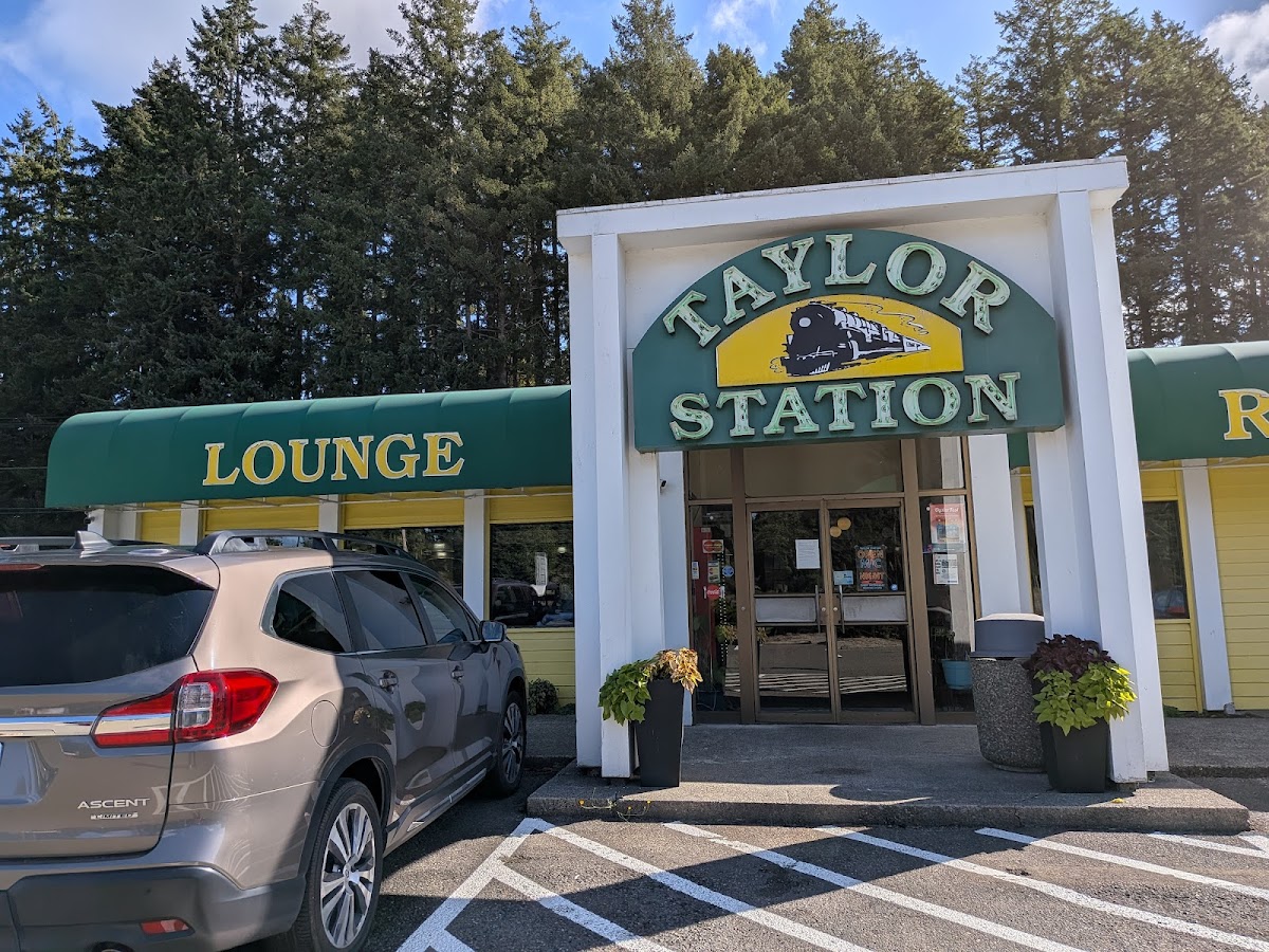 Taylor Station Restaurant & Lounge