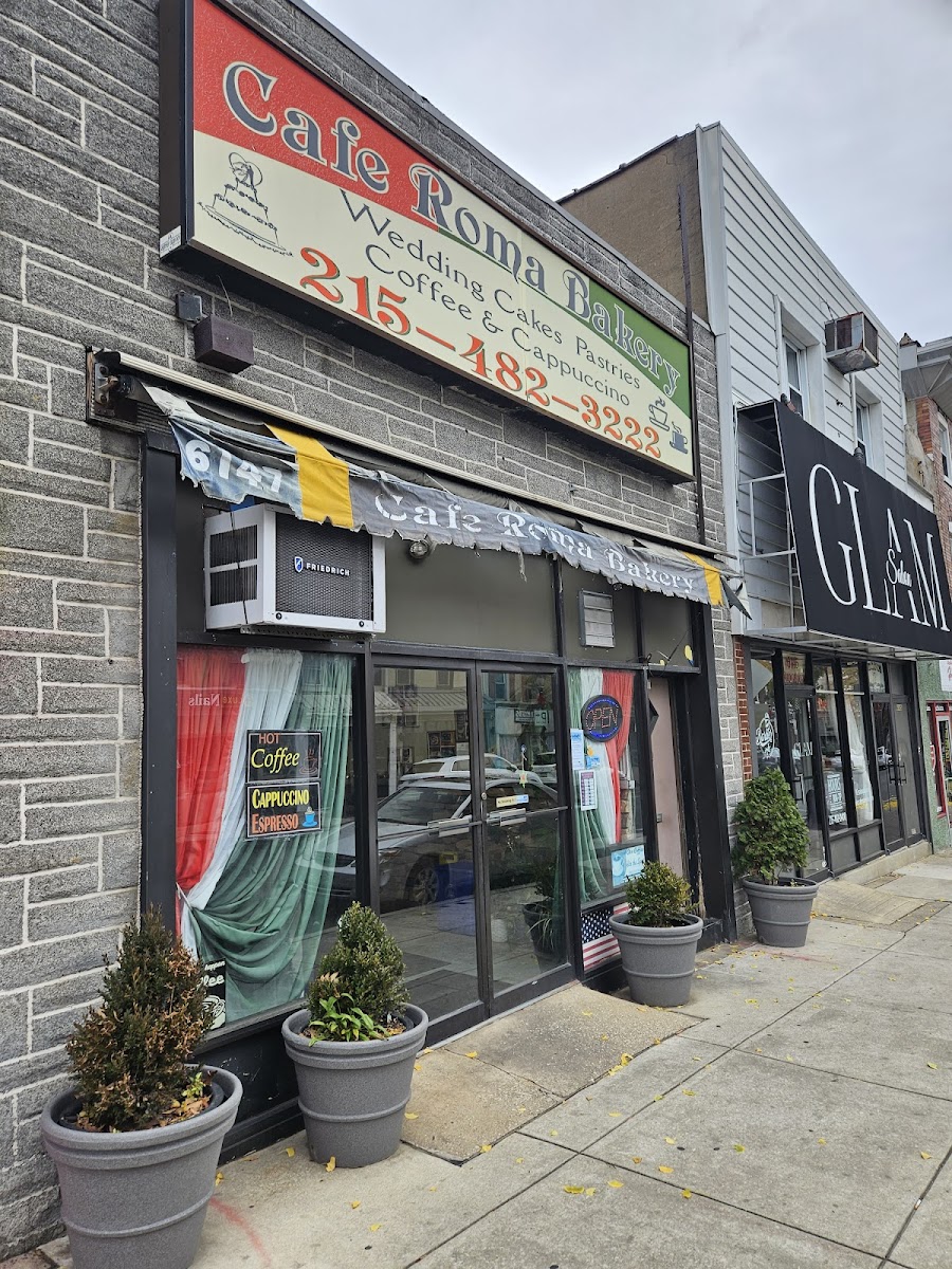 Cafe Roma Bakery