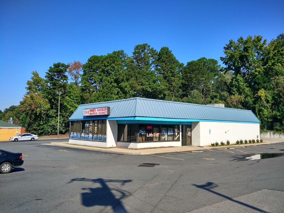 Inner Harbor Seafood Market