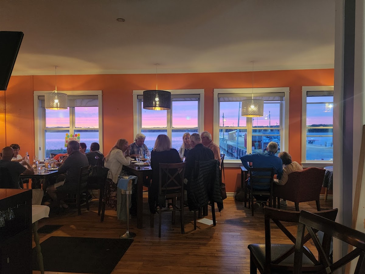 Wiley's by the Wharf