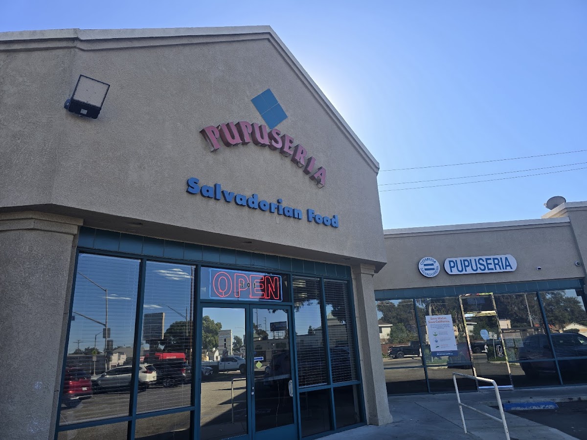 Pupuseria Salvadorena