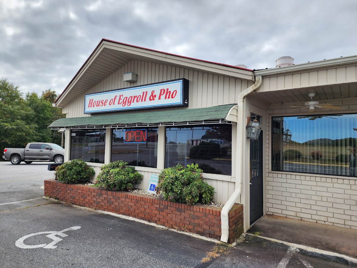 House of Egg roll & Pho