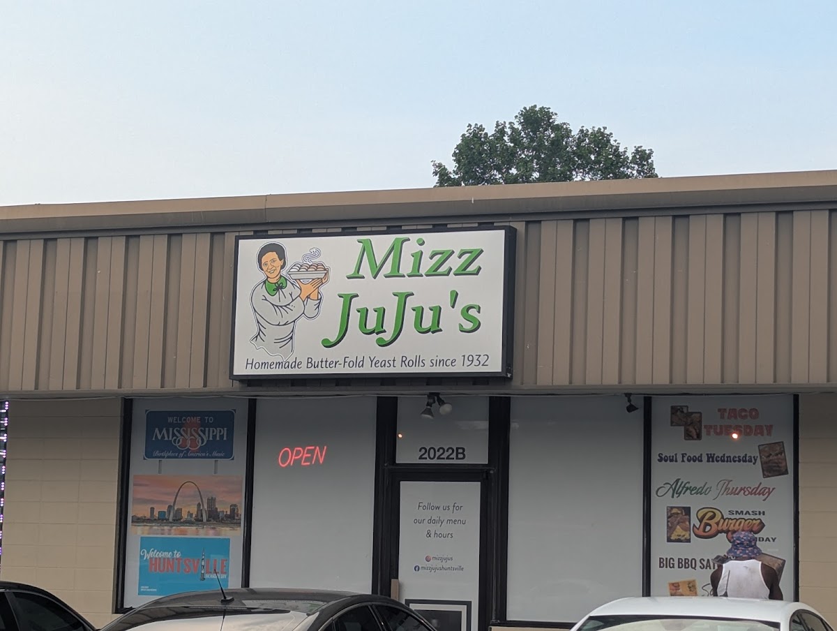 Mizz Juju's Cafe
