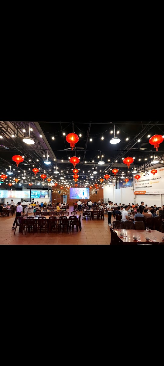 Ra Khoi Restaurant