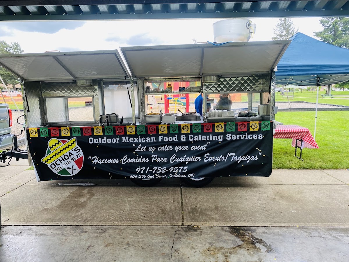 Ochoa's outdoor Mexican food