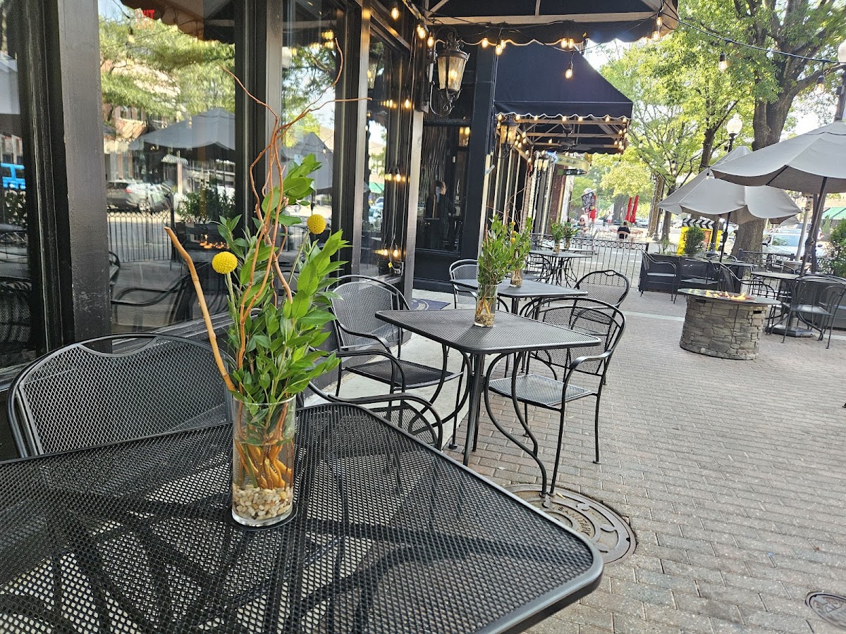 Pierro's Italian Bistro