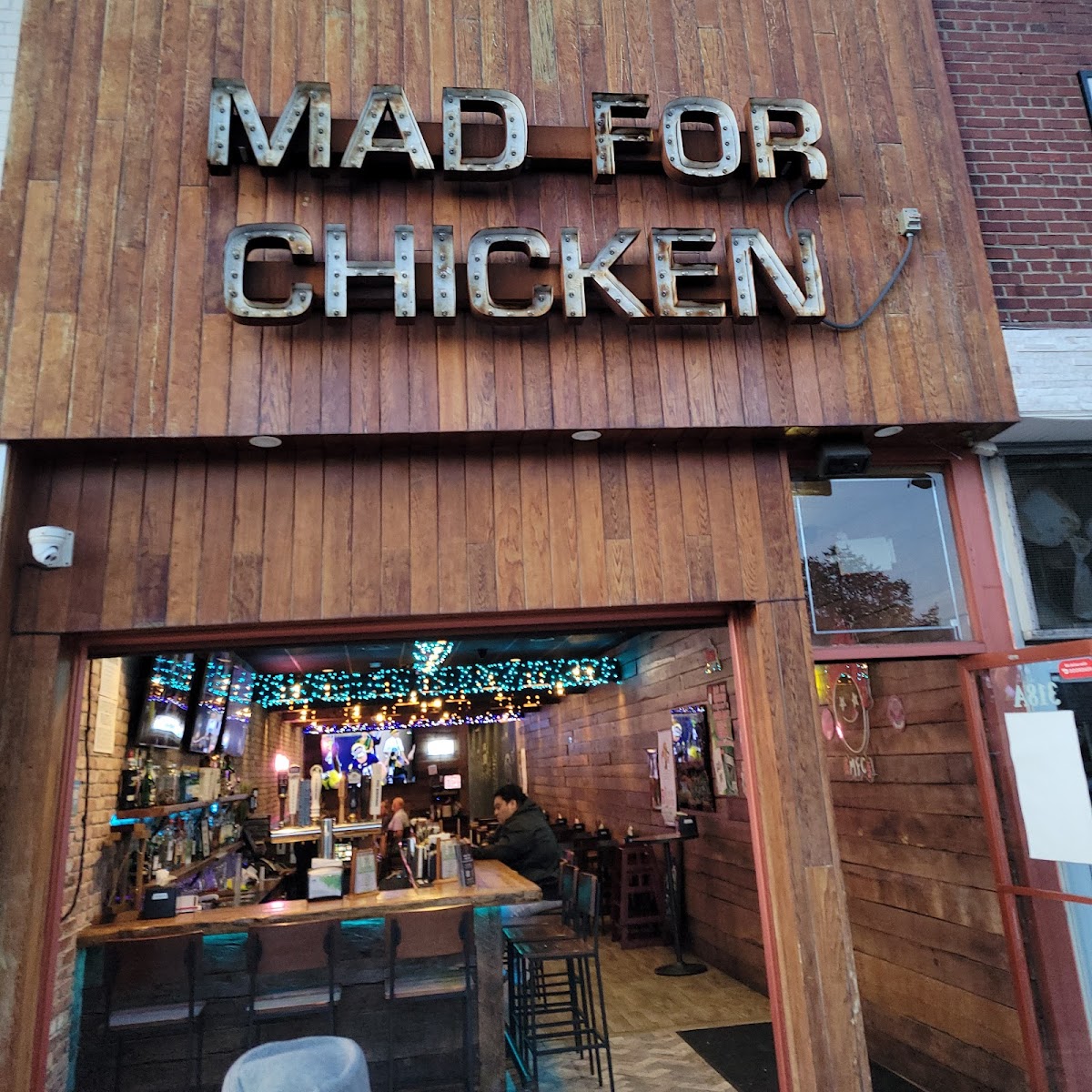 Mad For Chicken Rockville Centre