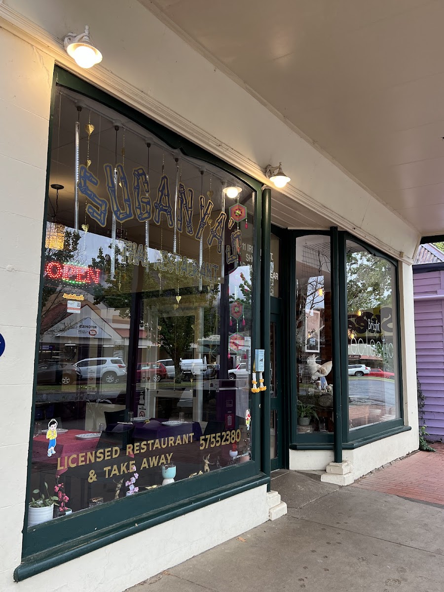 Suganya's Thai Restaurant