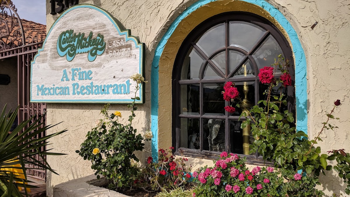 Los Bandidos De Carlos & Mickey's