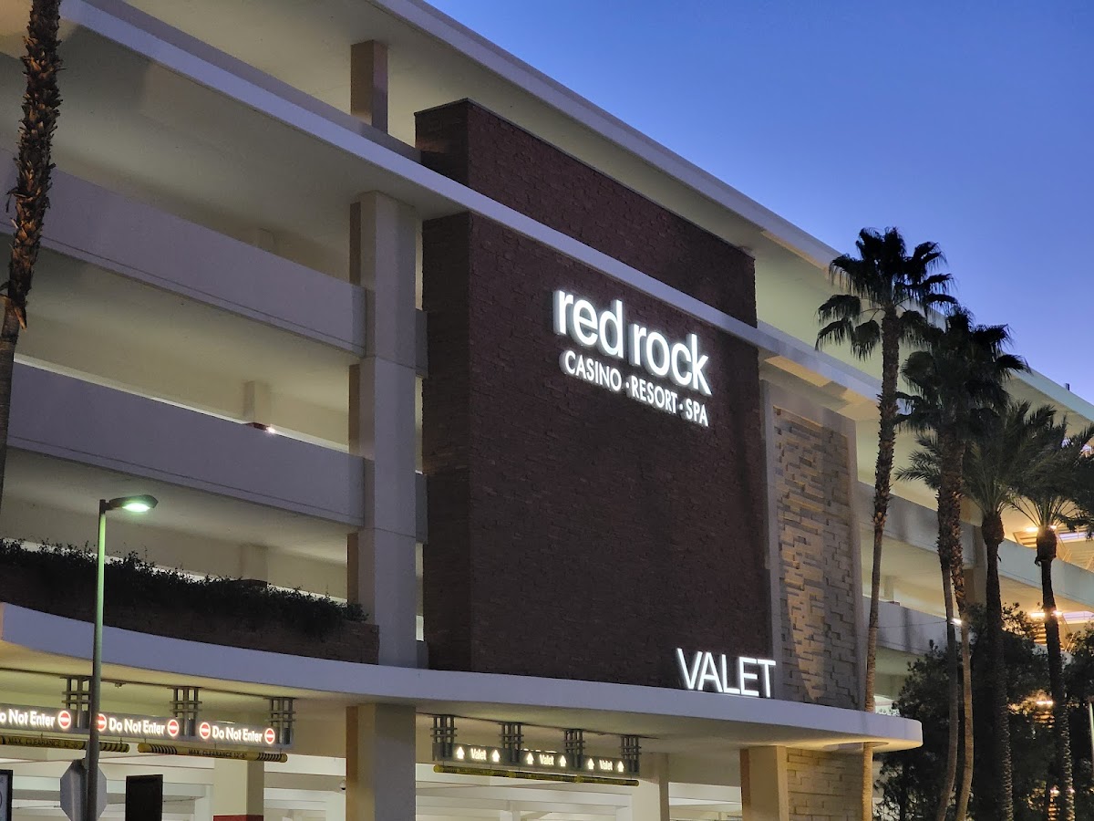 Red Rock Casino Race & Sports Book