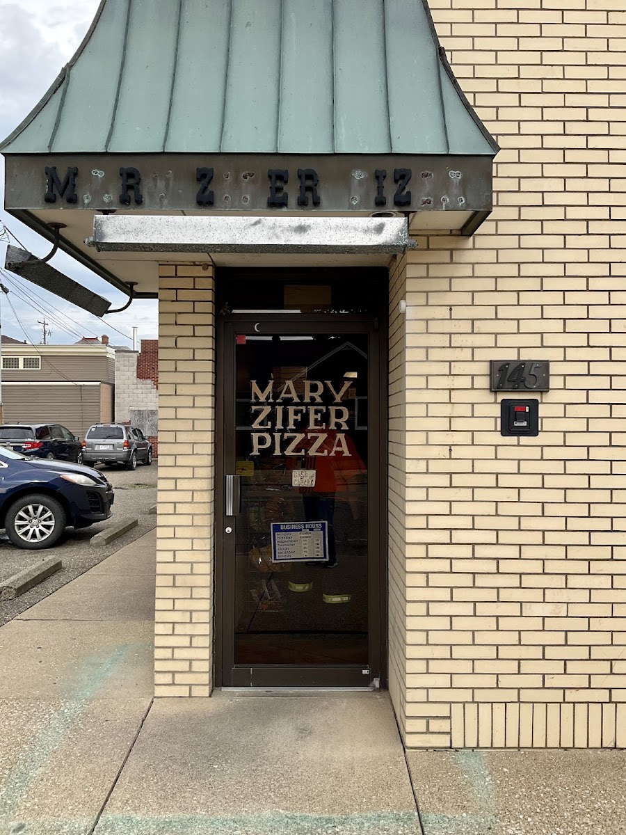 Mary Zifer's Pizza in New Philly