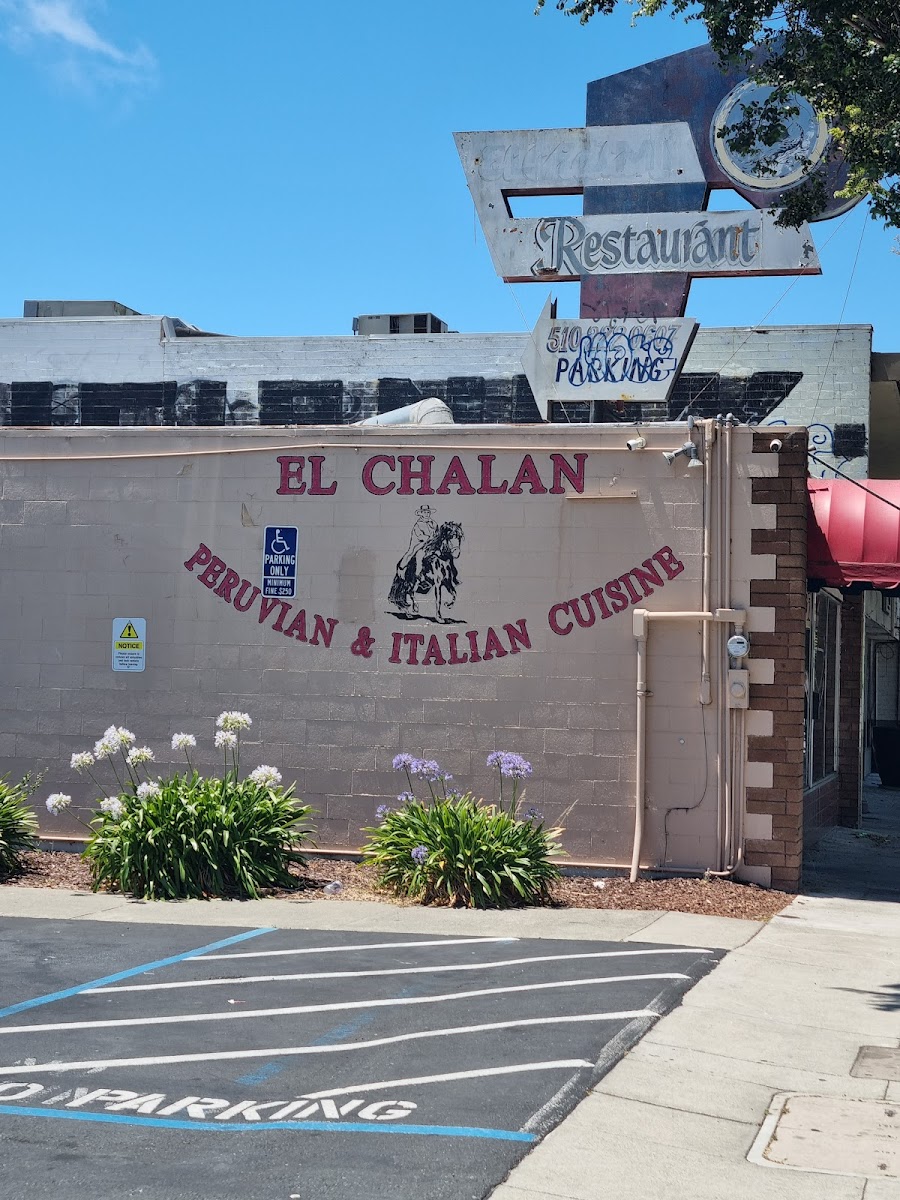 El Chalan Restaurant