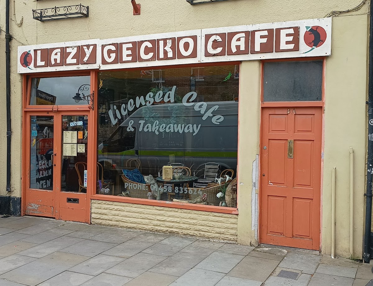Lazy Gecko Cafe