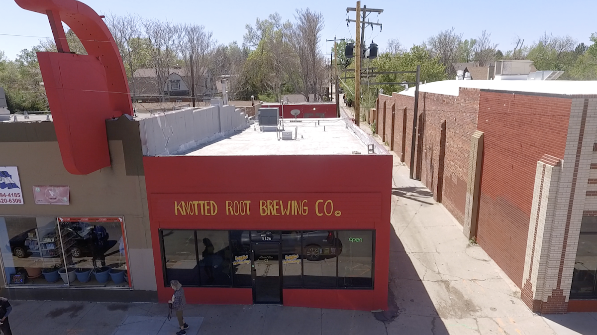 Knotted Root Presents The Circular Lounge