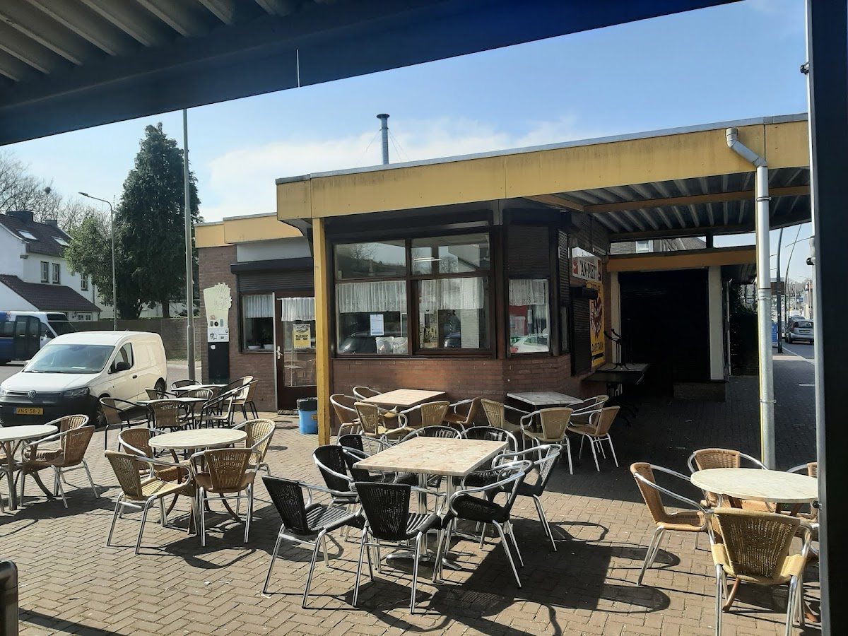 Busrestauratie An en Piet