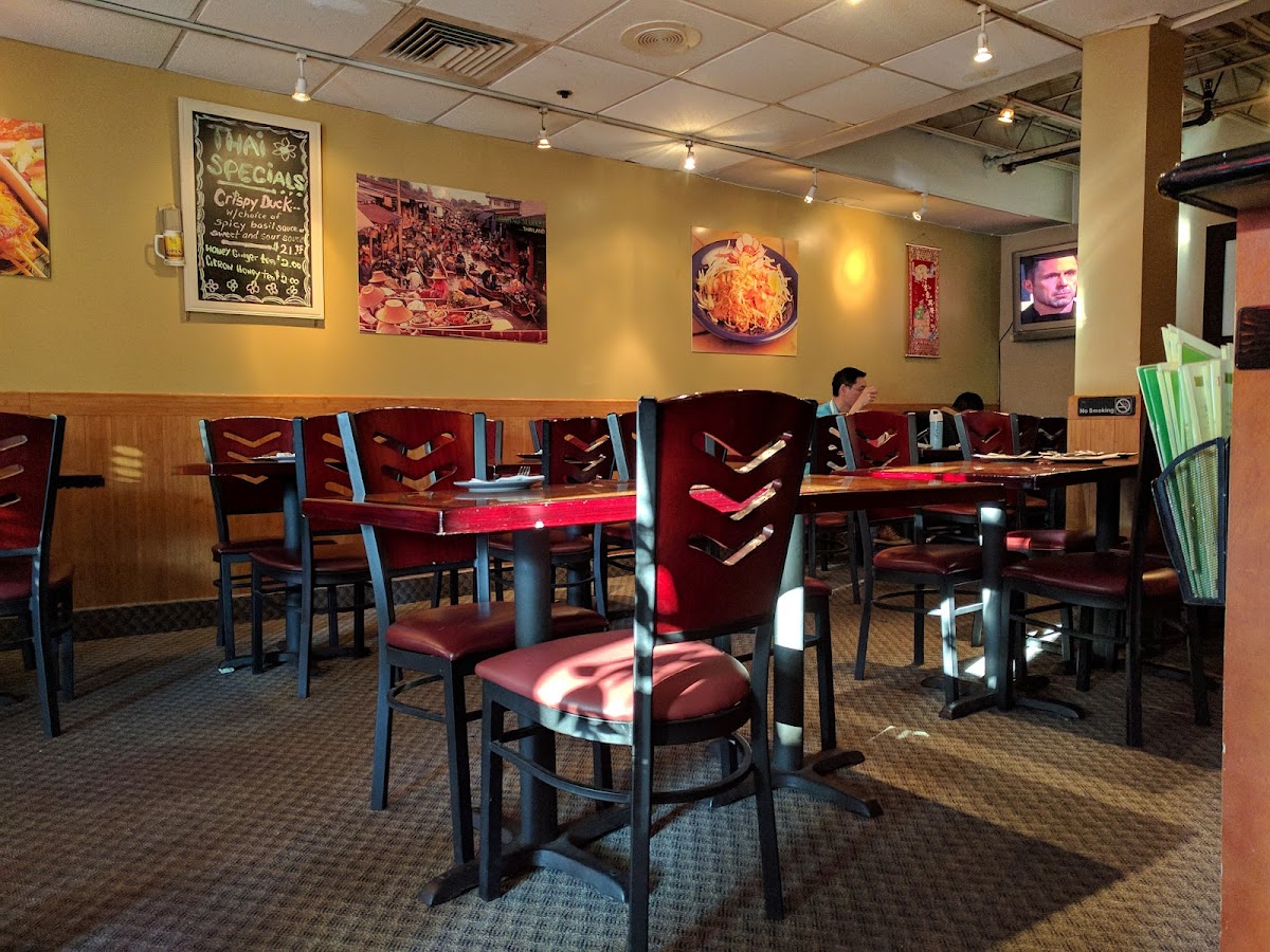 Thai Station Restaurant