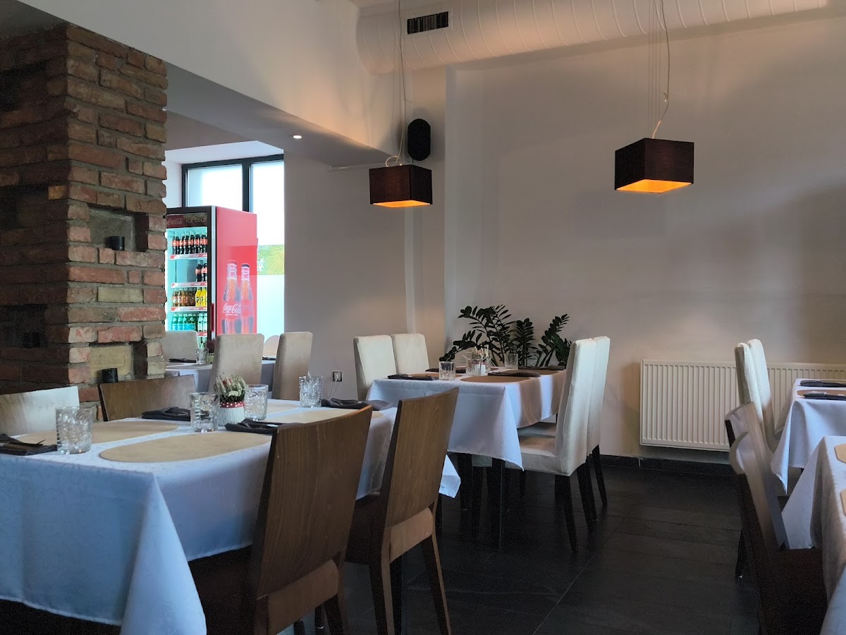 Reštaurácia Arena Šamorín