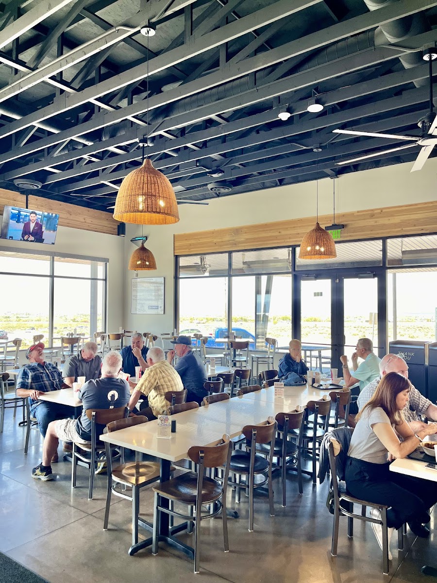 Second East - (2nd East)