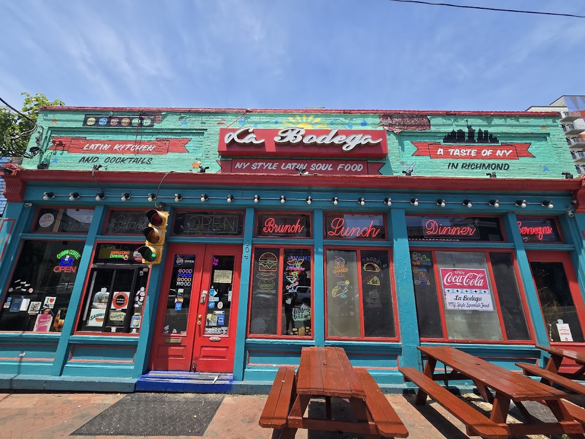 La Bodega Latin Kitchen & Cocktails RVA
