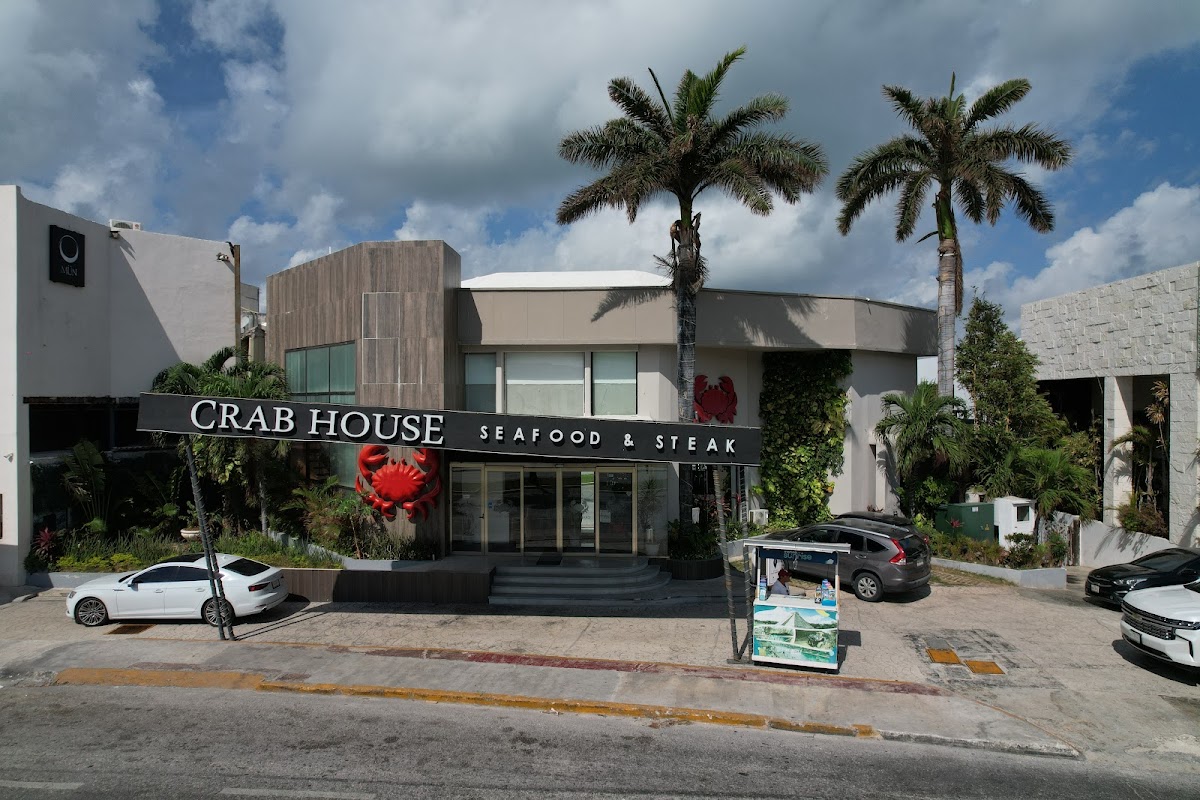 Crab House | The best seafood in Cancun