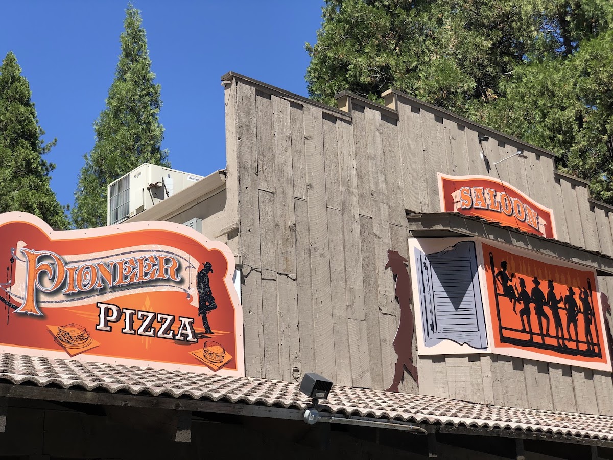 Pioneer Hillside Pizza