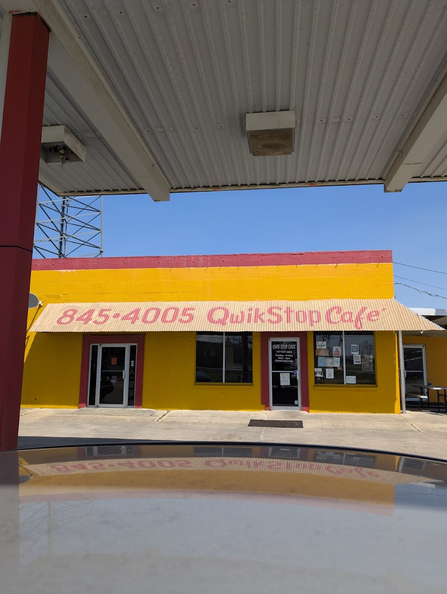 Qwik Stop Cafe'