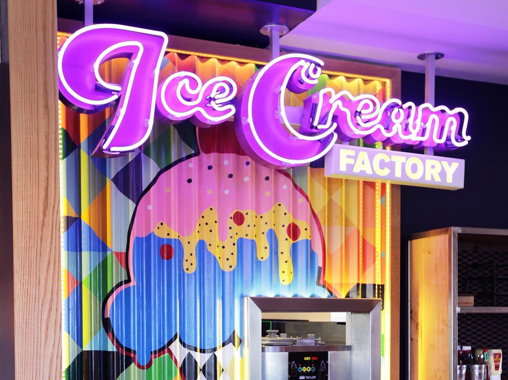 Pizza Hut Restaurants Plymouth Barbican