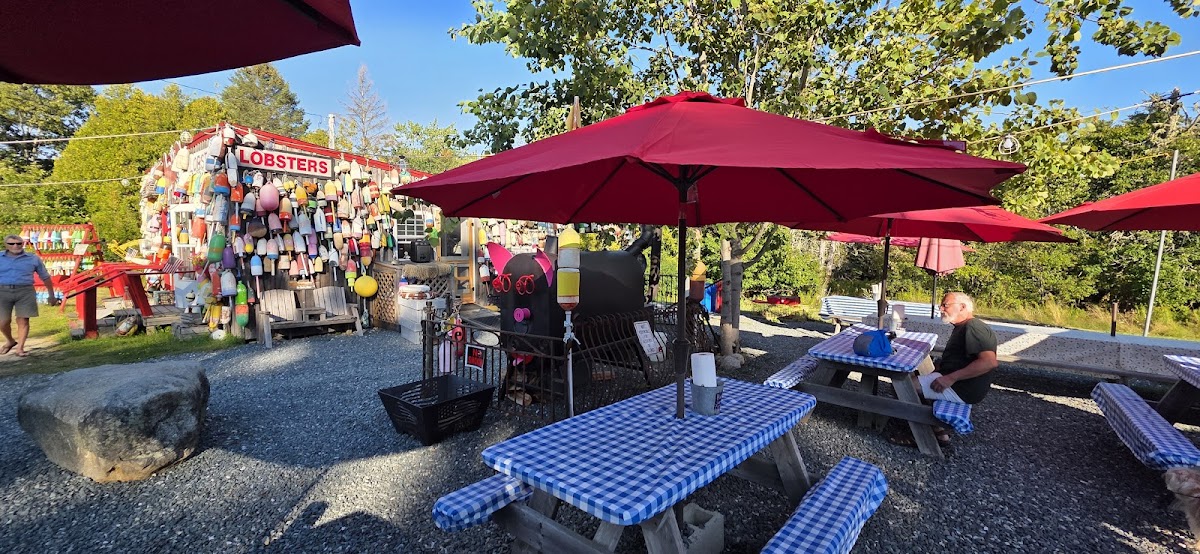 The Happy Clam Shack