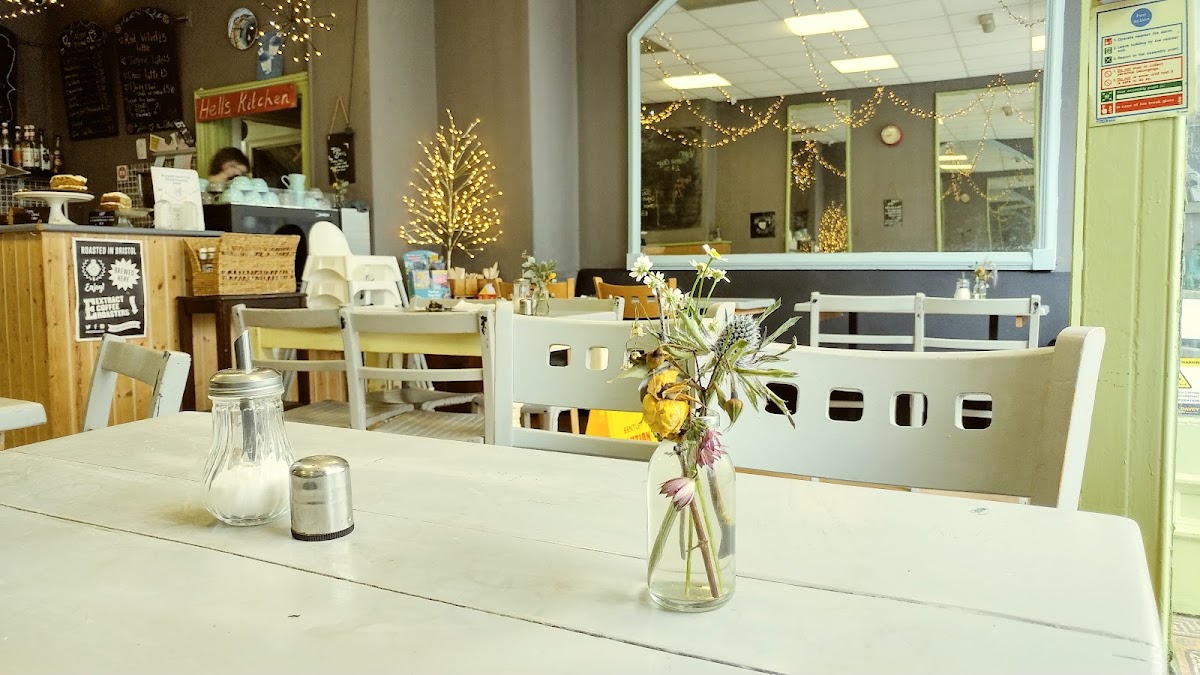 Little Devil's Café