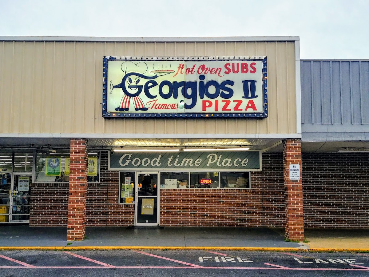 Georgio's II Famous Pizza